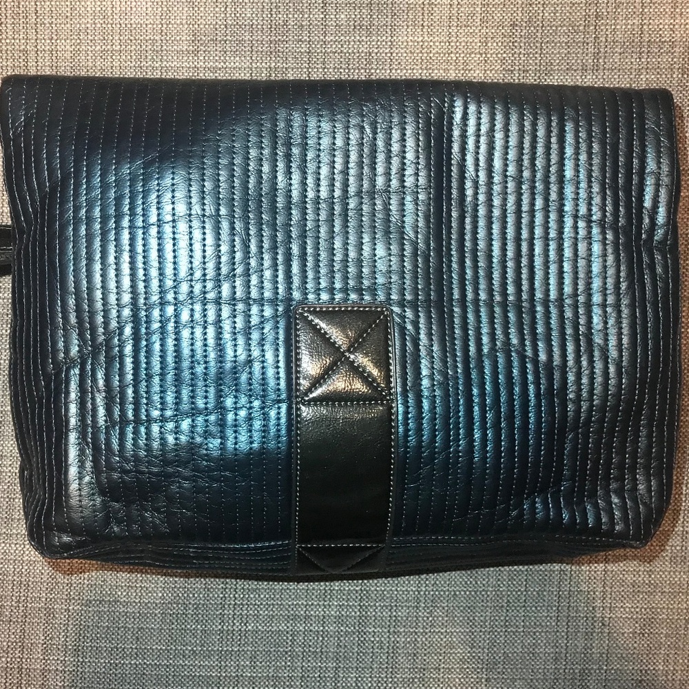 Super soft envelope clutch - Picture 2 of 5